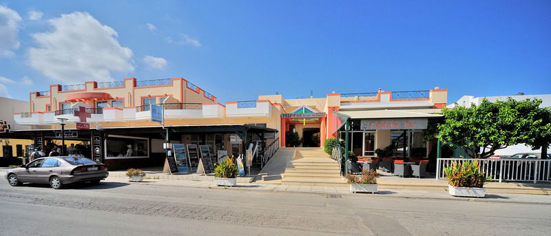 Pelopas Hotel Tigaki Екстериор снимка