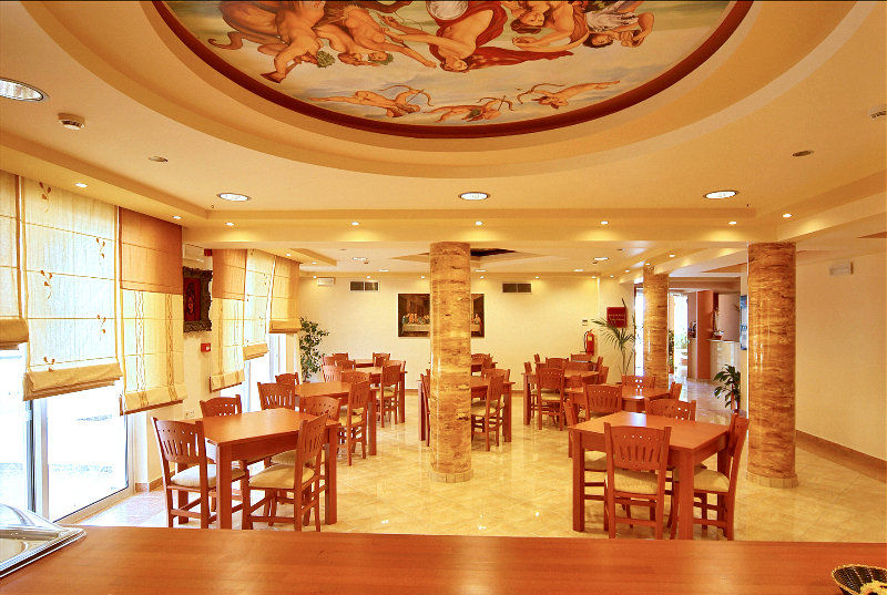 Pelopas Hotel Tigaki Екстериор снимка